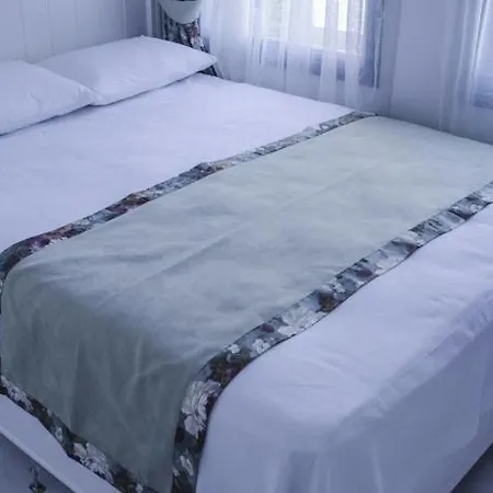 Mosko Cunda Oda ve Kahvaltı *